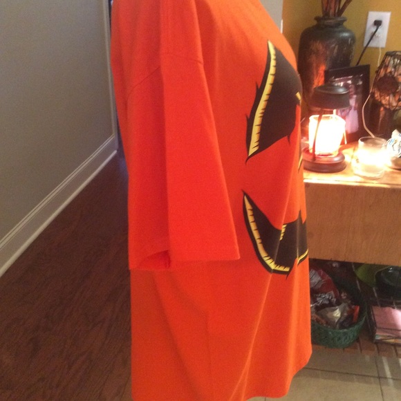 Halloween t-shirt - Picture 3 of 5